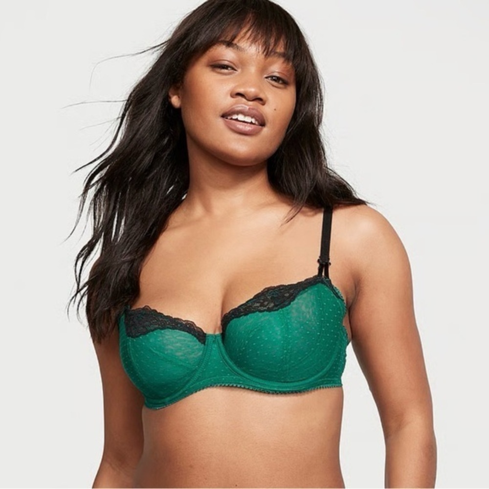 Victoria's Secret Dream Angels unlined Emerald and Black Lace Bra 34b